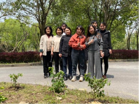 1618984207618042183.png image.png