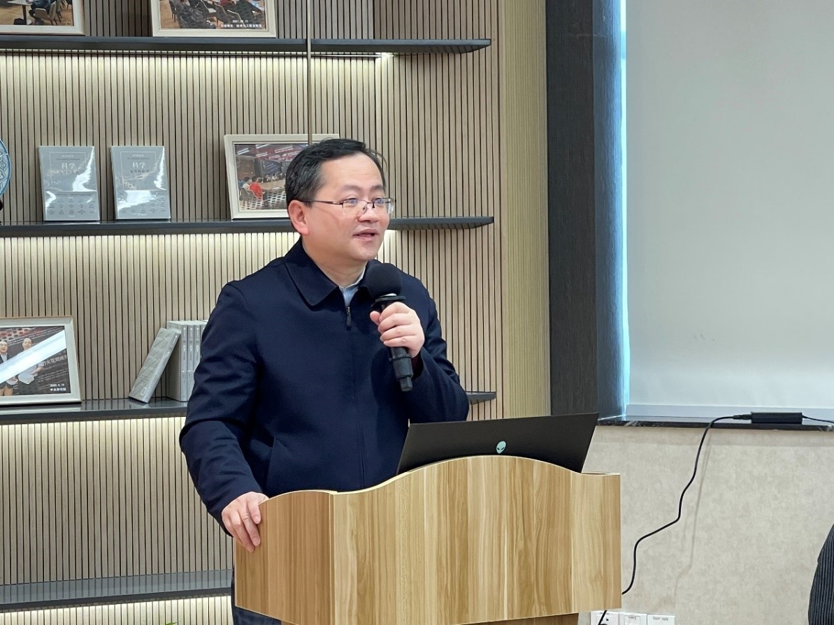 1642418436830040427.jpg 图片2-好色tv
副校长 朱新远.jpg