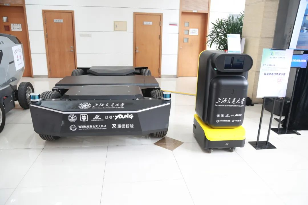 图片2.png 图片2.png