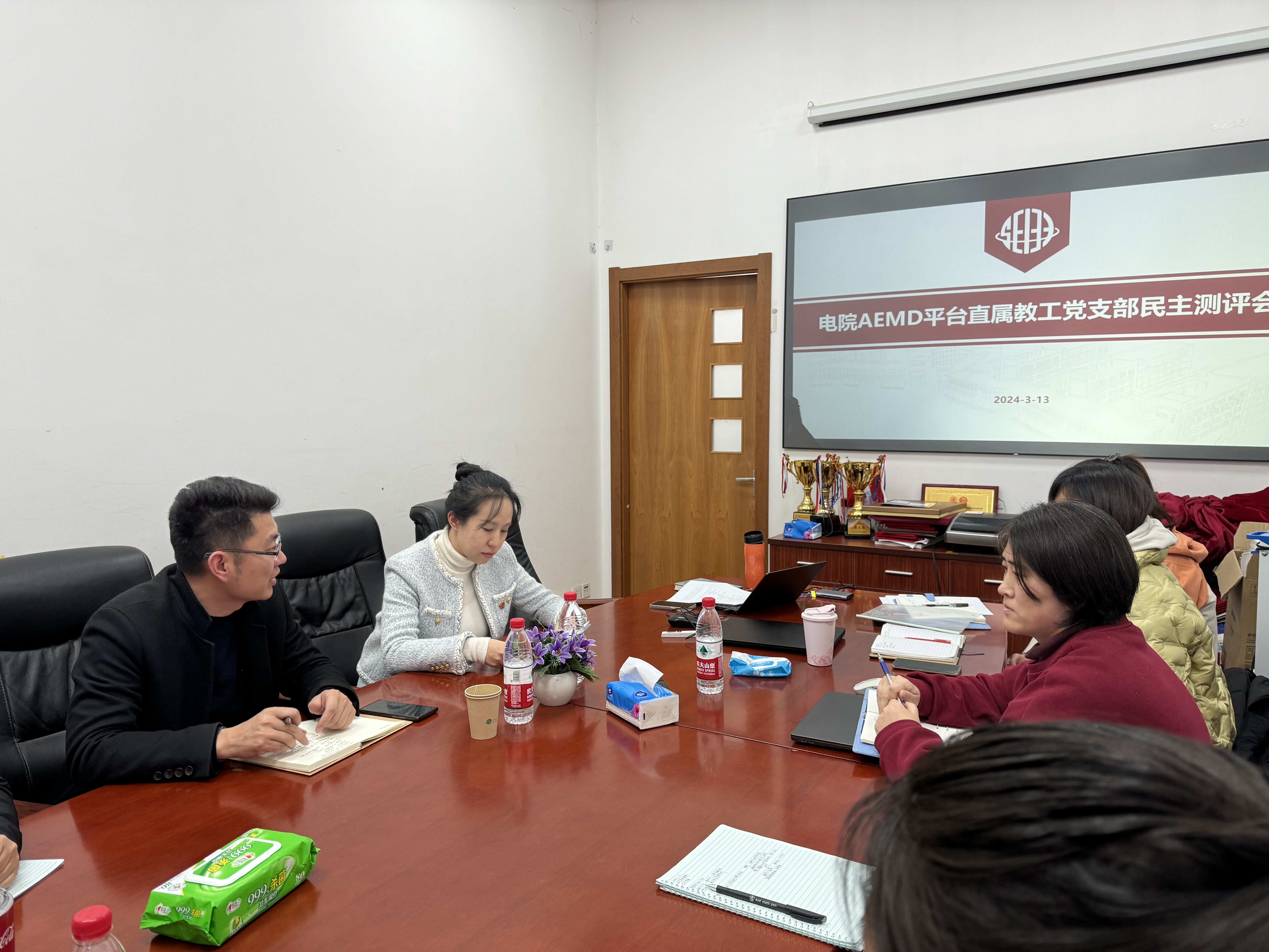 图片2.jpg 图片2.jpg