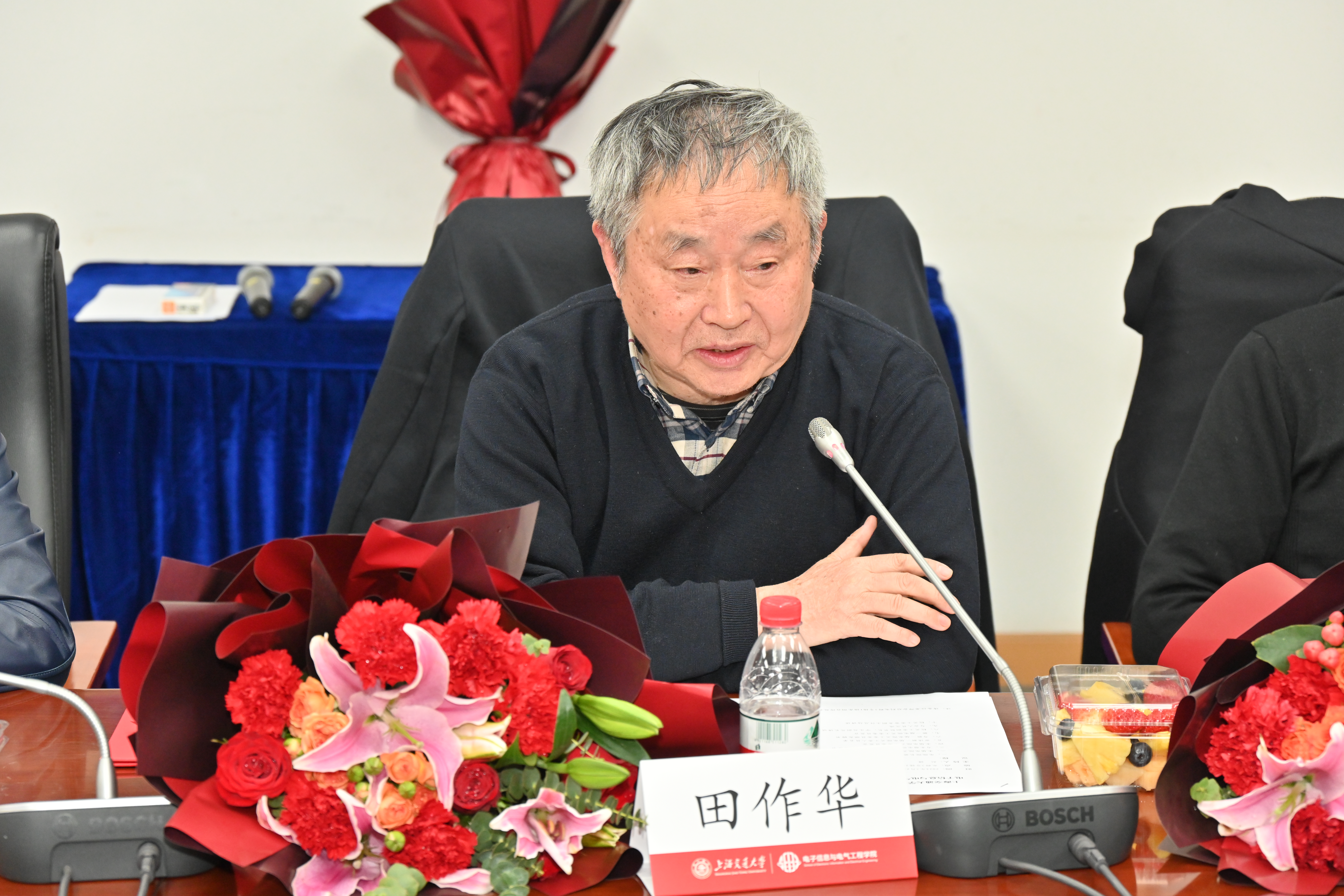 图4.2.jpg 图4.2.JPG