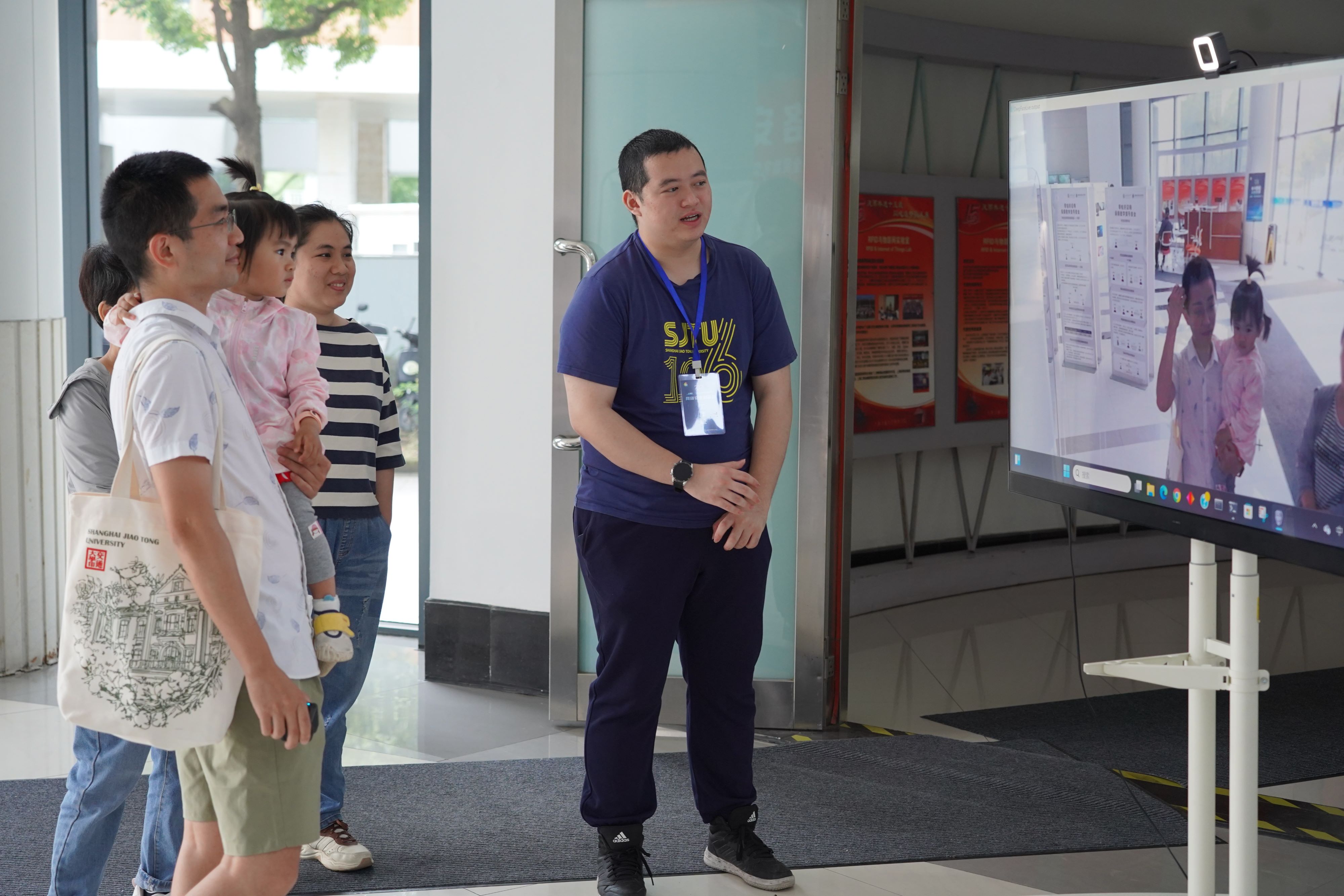 图片4.jpg 图片4.JPG