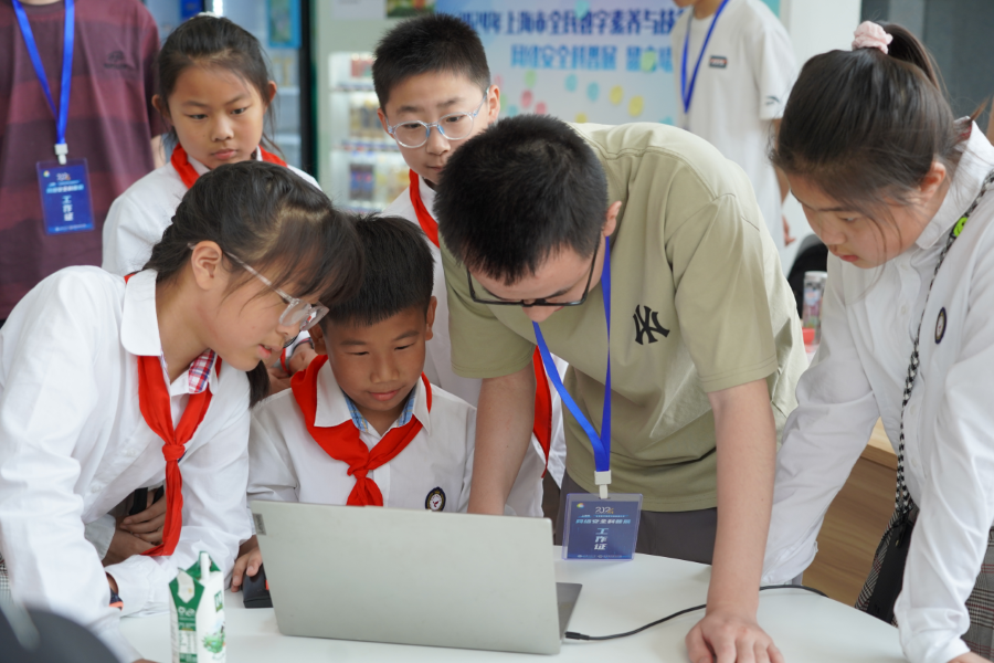 图片2.png 图片2.png